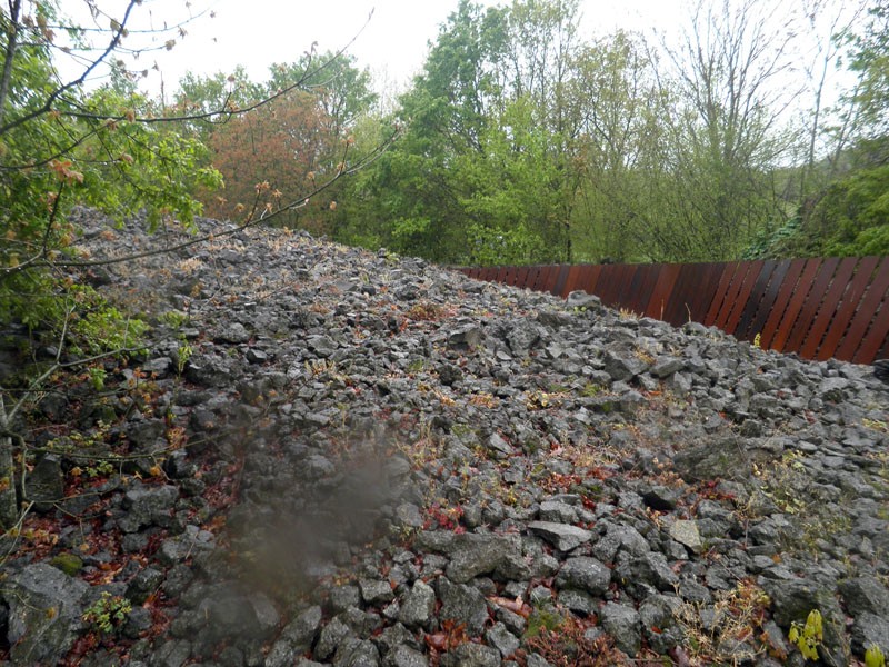 36 Parc de pedra tosca